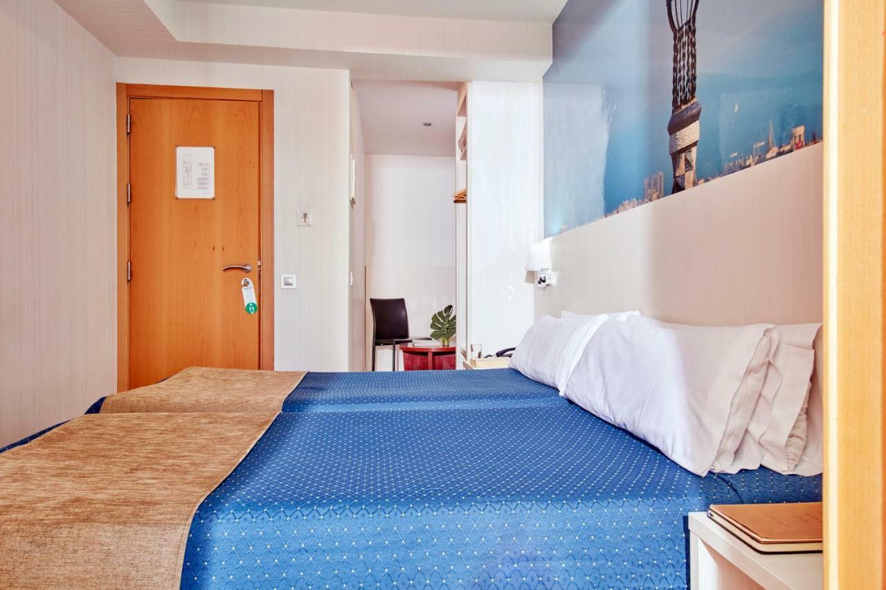 Hotel Transit Barcelona Luaran gambar