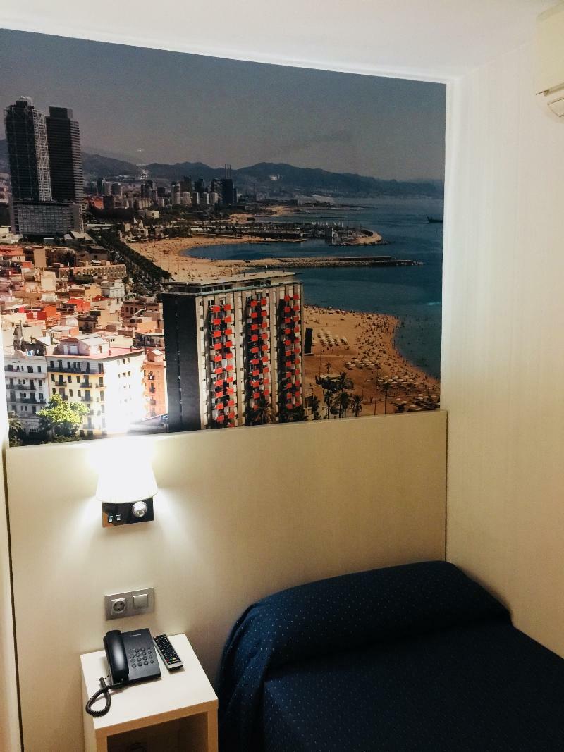 Hotel Transit Barcelona Luaran gambar